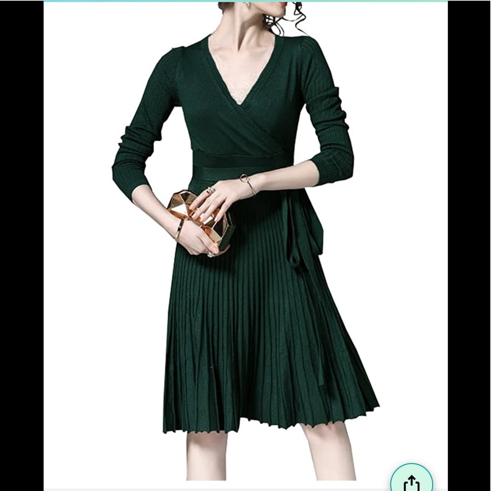 Green holiday sweater dress size small